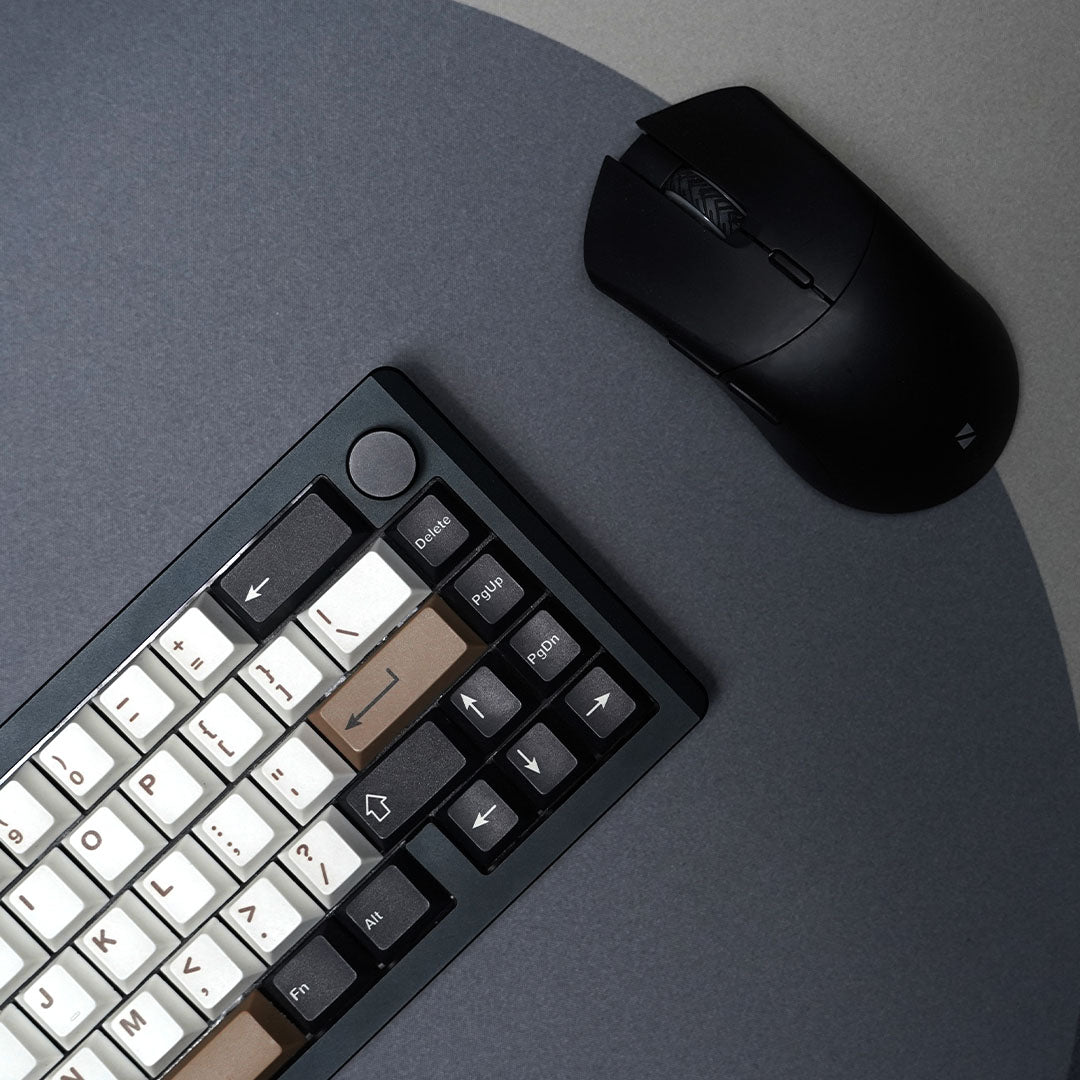 Noir Orbit Deskmat / Mousepad