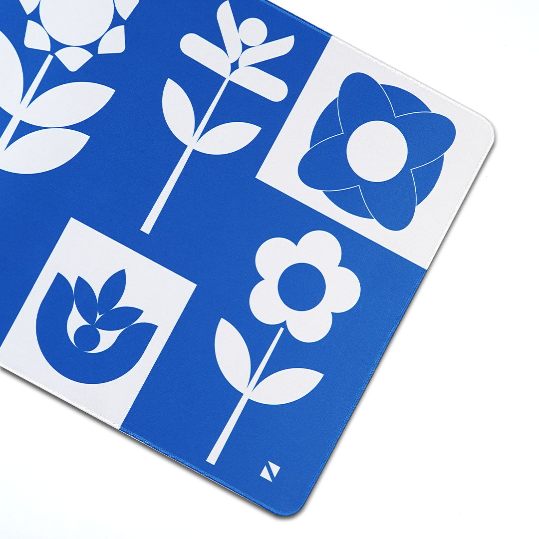 Noir Alpine Bloom Deskmat