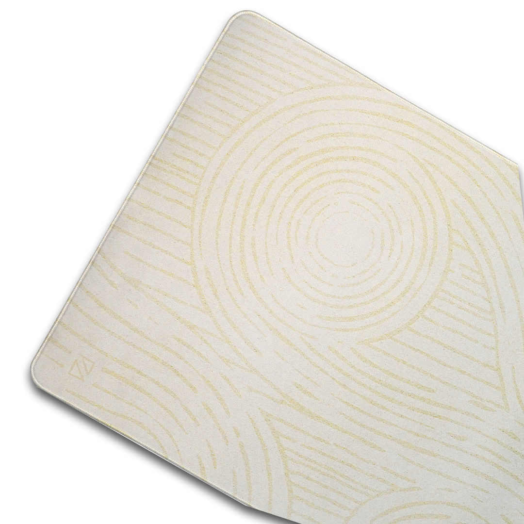 Noir Zen Garden White/Light Deskmat