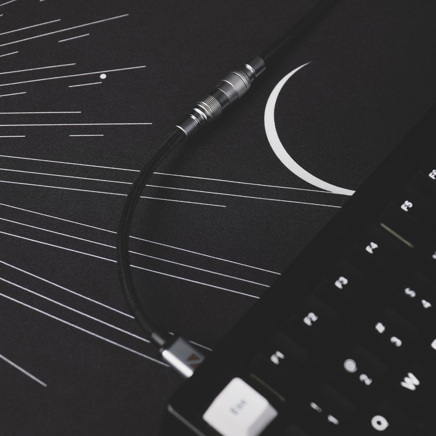 Noir Type-C Straight Cable YC8 Aviator