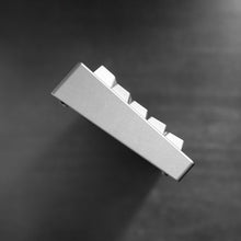 Load image into Gallery viewer, Noir Z1 Aluminum Custom Mechanical Keyboard
